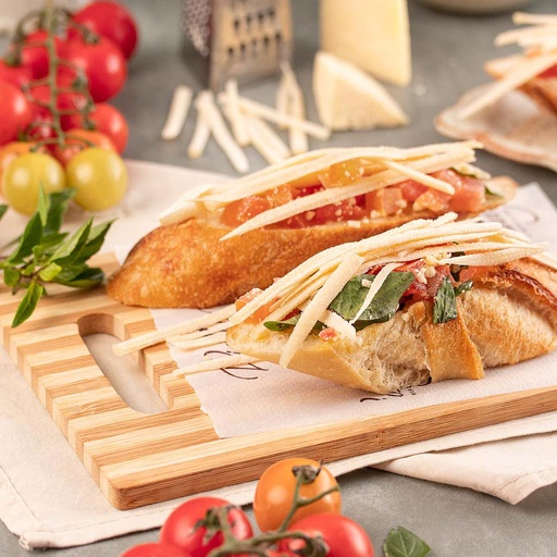 [97232] Bruschetta de Tomate Italiano com Queijo Parmesão